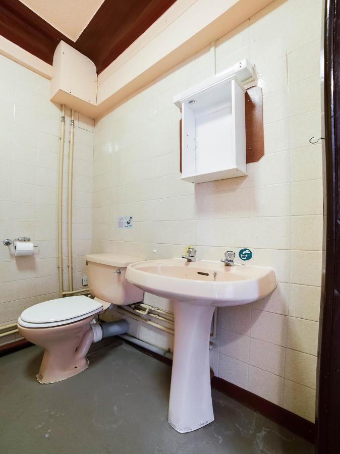 Sneyd Arms Hotel Stoke-on-Trent Eksteriør bilde